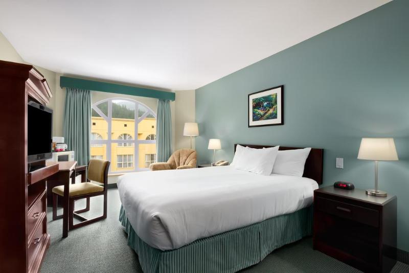 标准间, Harrison Lake