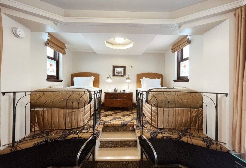 Номер Стандарт, Manoir D Auteuil