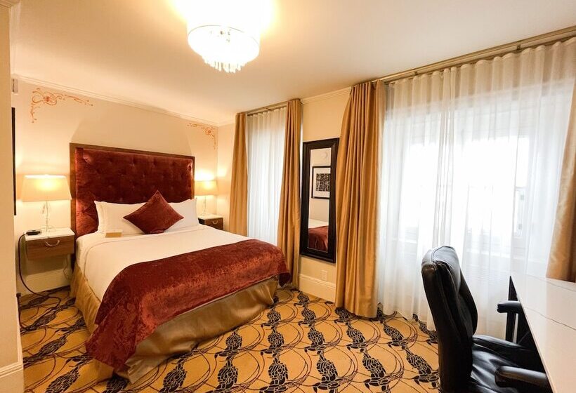 Номер Стандарт, Manoir D Auteuil