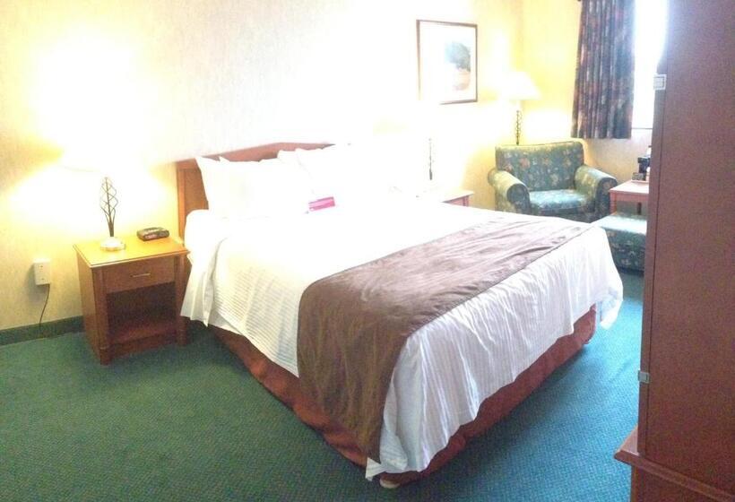 标准间, Ramada By Wyndham Saskatoon