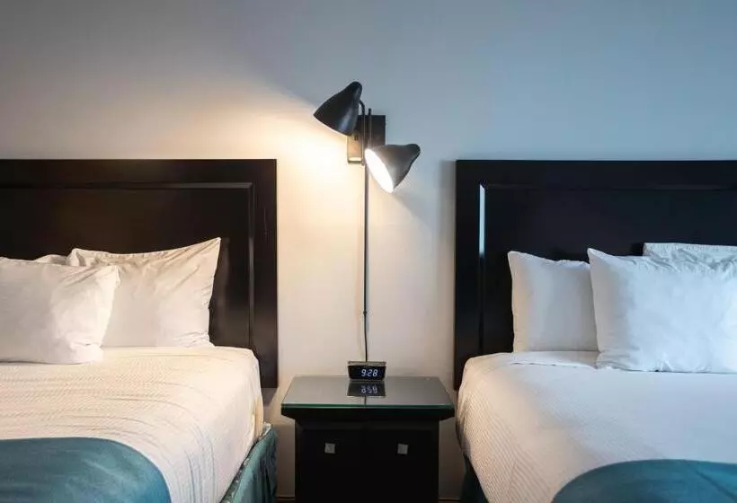 اتاق استاندارد, Ramada By Wyndham Surrey/langley