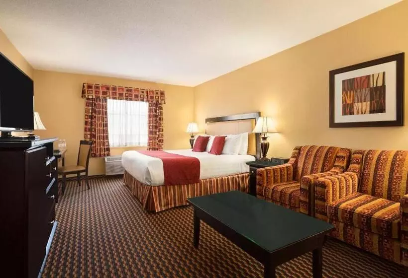 اتاق استاندارد با تخت بزرگ, Ramada By Wyndham Surrey/langley