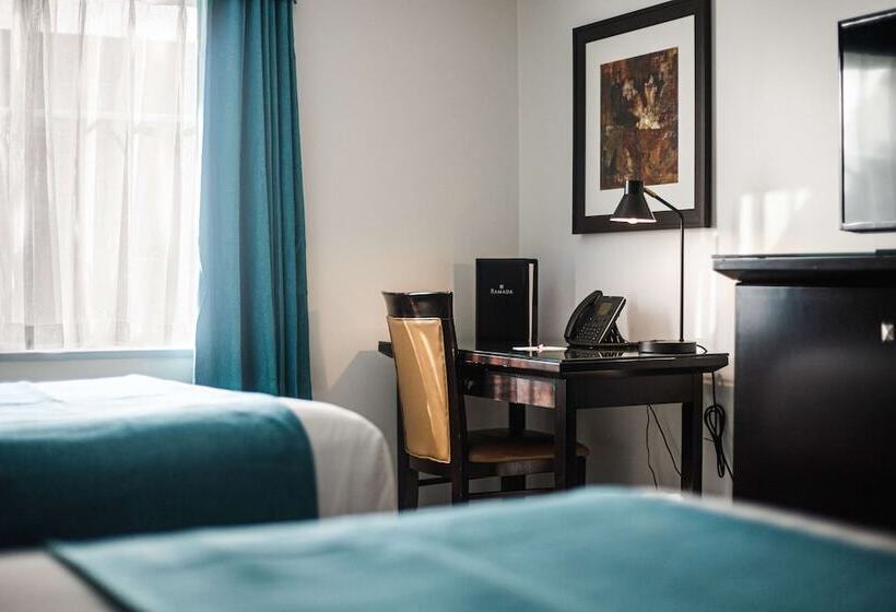 Номер бизнес-класса, Ramada By Wyndham Surrey/langley