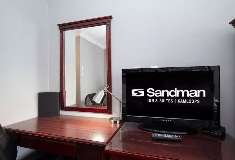 ２ダブルベッドのスタンダードルーム, Sandman Inn Kamloops