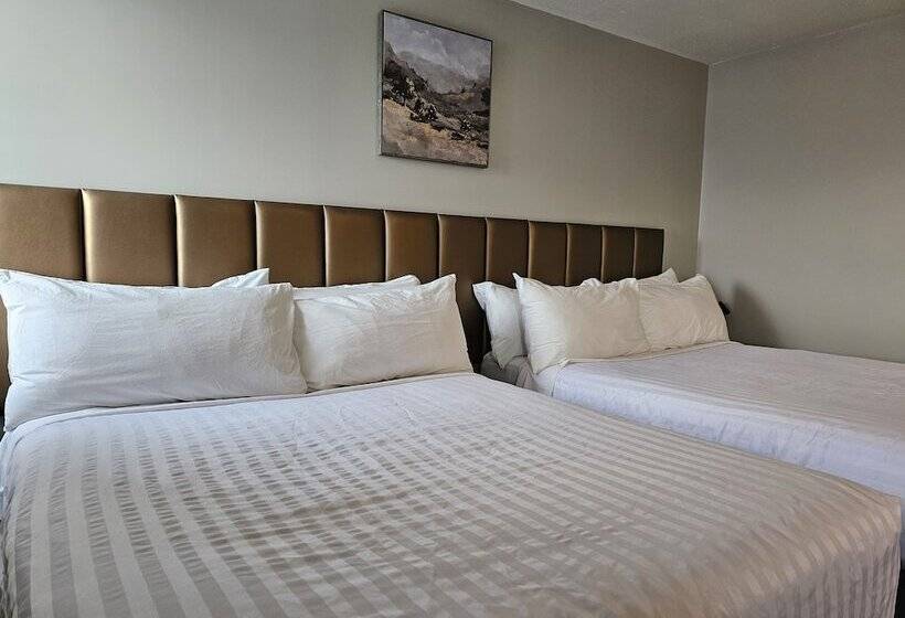 수피리어 룸, The Baker