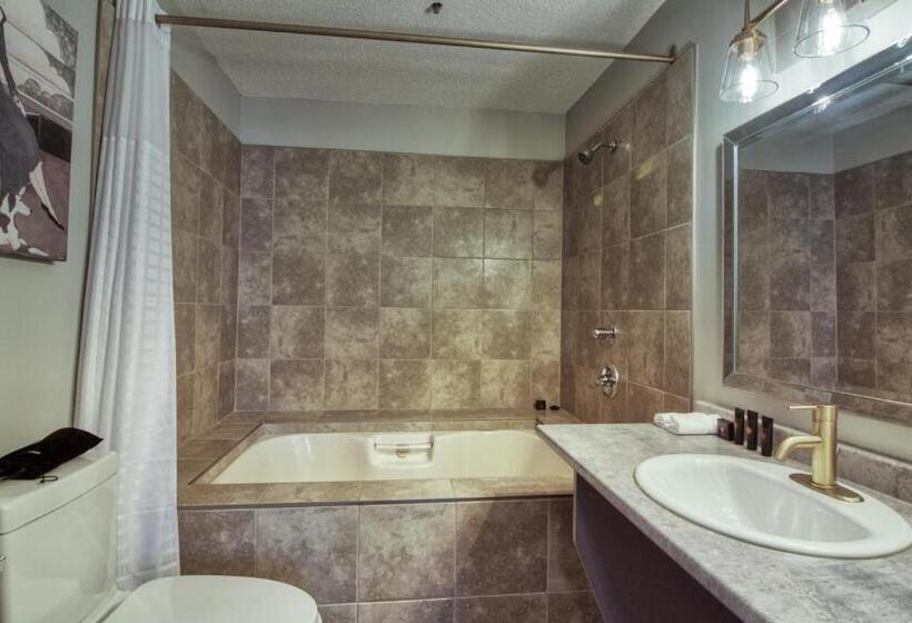 스탠다드 룸 킹사이즈 침대, The Baker