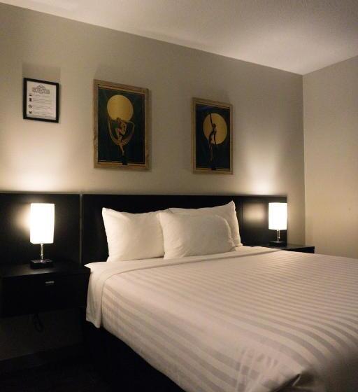 수피리어 룸, The Baker