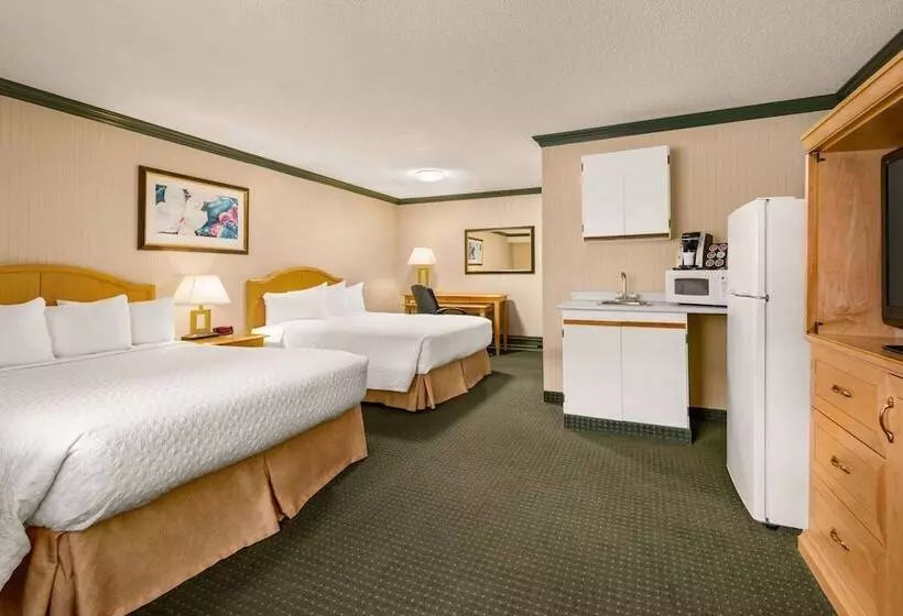 デラックスルーム, Travelodge By Wyndham Dawson Creek