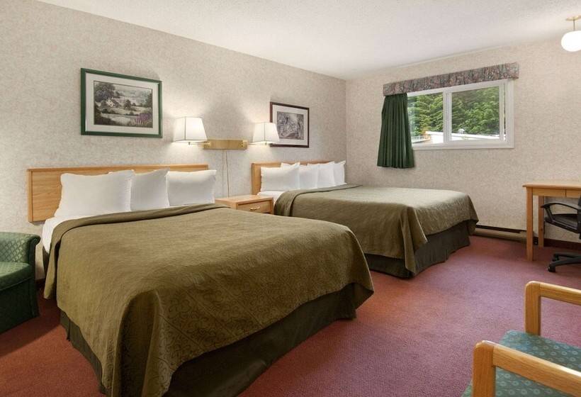 Номер Стандарт 2 Двуспальные Кровати, Travelodge By Wyndham Hope