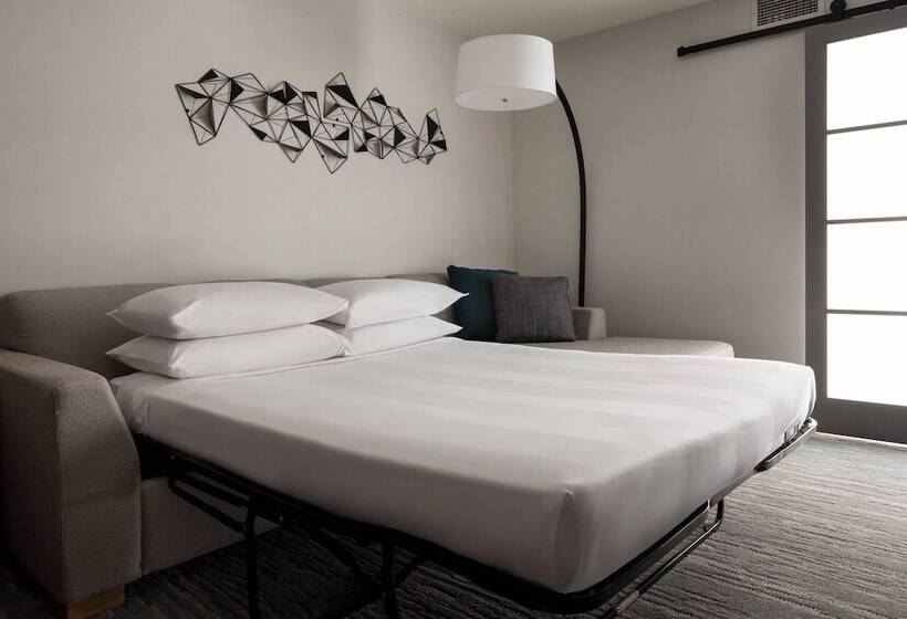 小型套房, Vancouver Airport Marriott