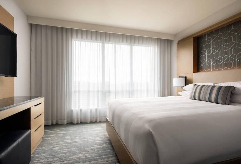 ジュニアスイート, Vancouver Airport Marriott