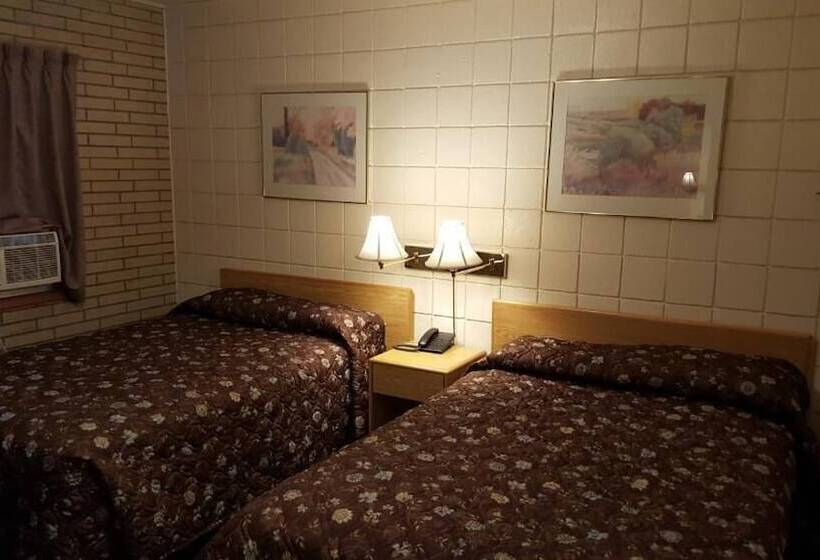 חדר סטנדרט שתי מיטות זוגיות, Safari Inn Motel