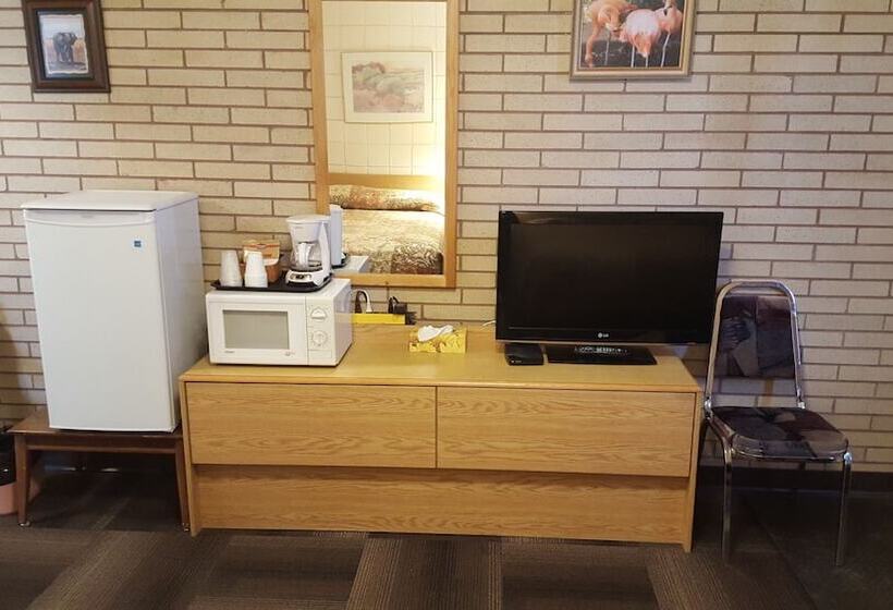 חדר סטנדרט שתי מיטות זוגיות, Safari Inn Motel