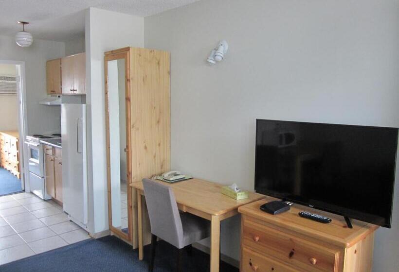 Люкс 2 Спальни, Schell Motel