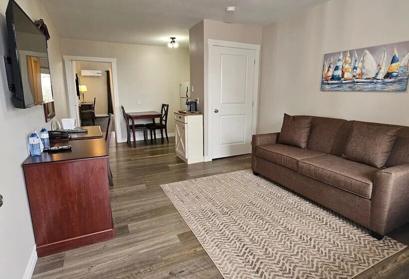 Suite, Canadas Best Value Inn & Suites Charlottetown