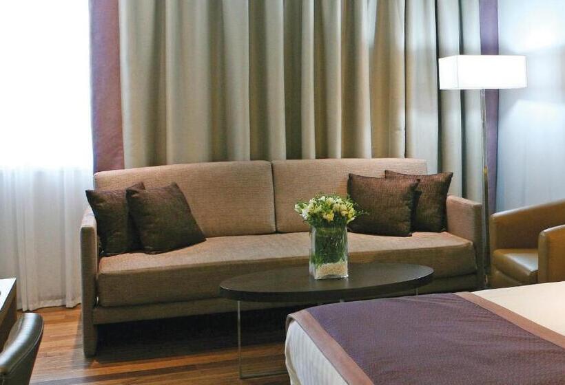 스탠다드 도시전망 룸, Crowne Plaza Limassol, An Ihg
