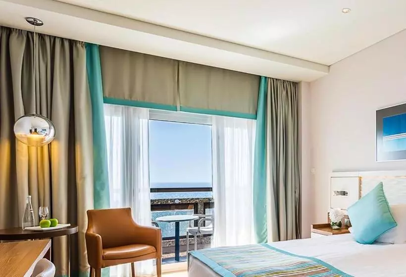 プレミアムルーム, Crowne Plaza Limassol, An Ihg