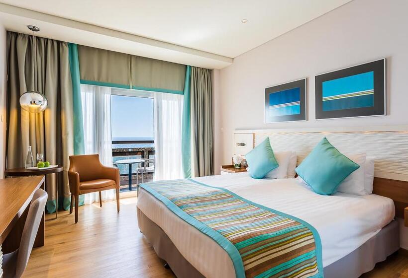 프리미엄 룸, Crowne Plaza Limassol, An Ihg