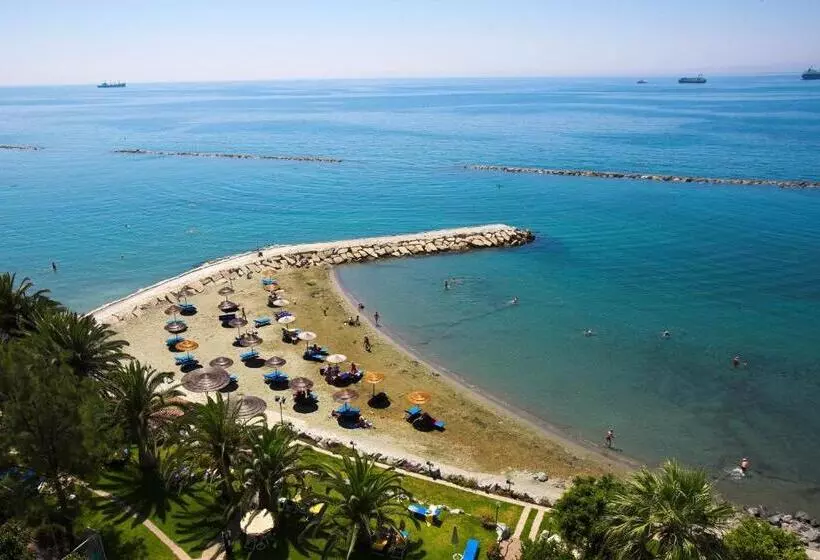 プレミアムルーム, Crowne Plaza Limassol, An Ihg