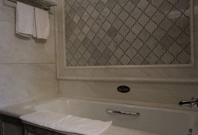 اتاق استاندارد با چشمانداز باغ, Shanghai Donghu