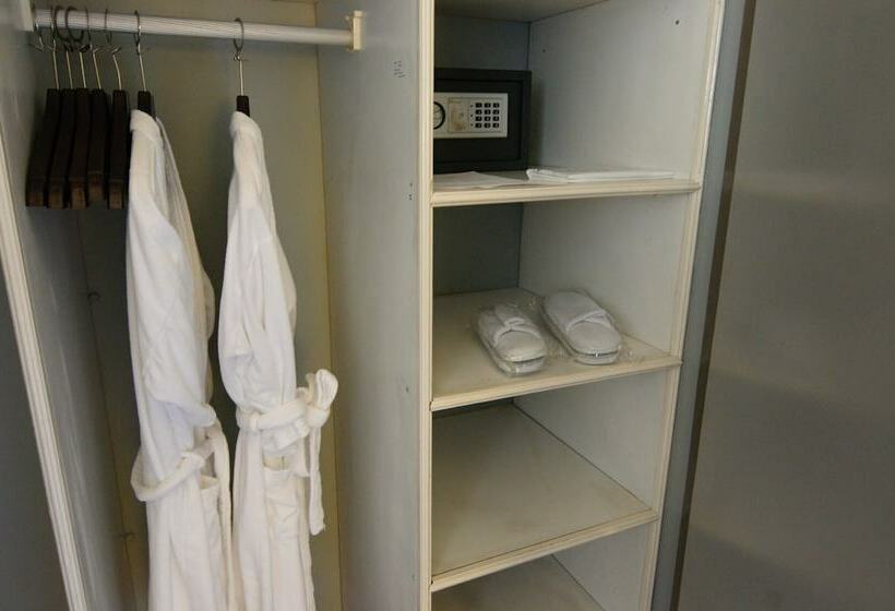 غرفة قياسية ثلاثية, Enjoy Pucon