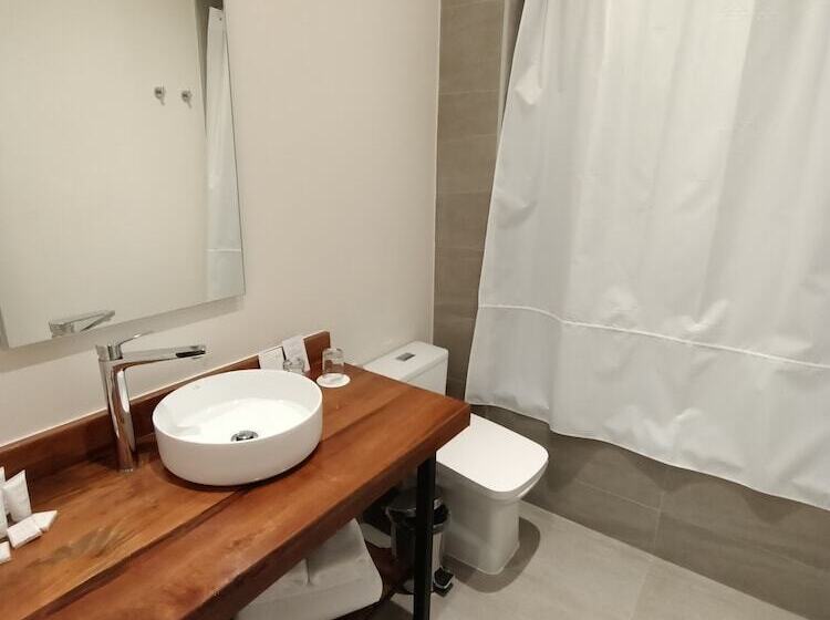 جناح, Enjoy Pucon