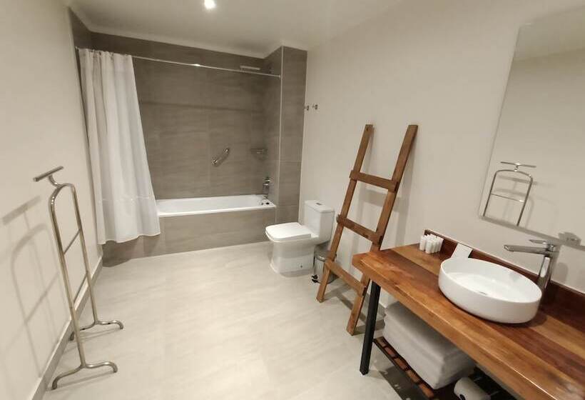 جناح, Enjoy Pucon