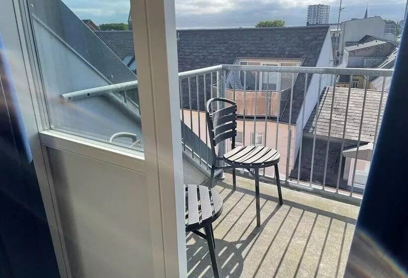 اتاق استاندارد یک تخته با چشم‌انداز شهر, Herning City