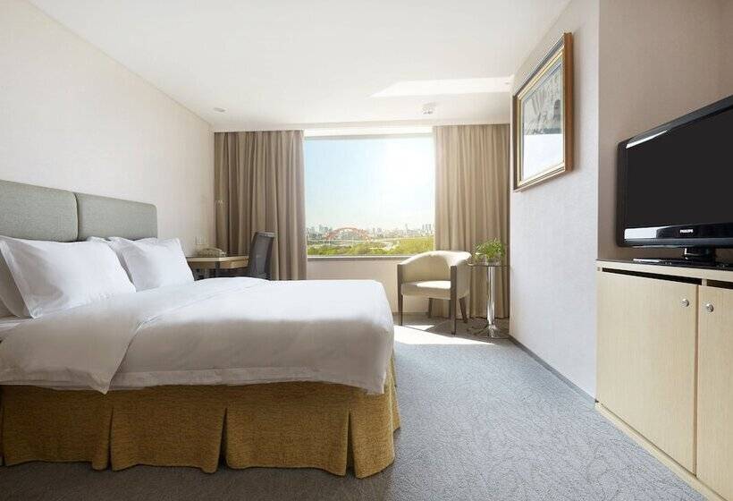 Camera Premium Vista Città, Holiday Inn Wuhan Riverside, An Ihg