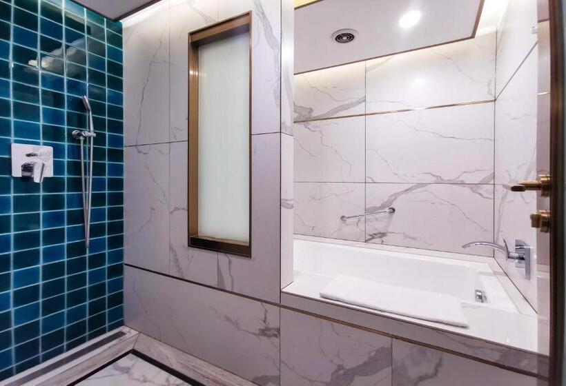 Quarto Deluxe, Nanjing Central