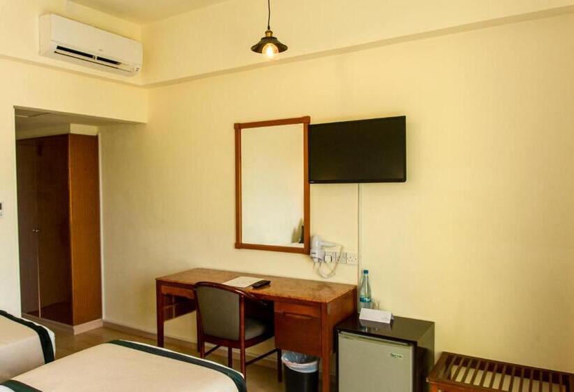 חדר סטנדרט, Pefkos City