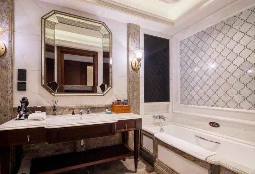 اتاق استاندارد با چشمانداز باغ, Shanghai Donghu