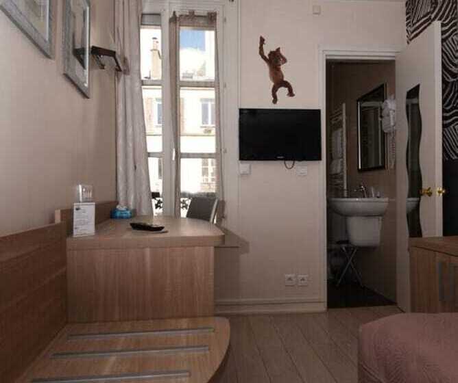 חדר סטנדרט יחיד, Amelie