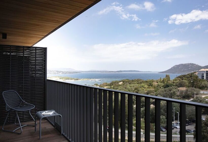 اتاق لوکس با بالکن و چشمانداز دریا, Best Western Hotel Alcyon