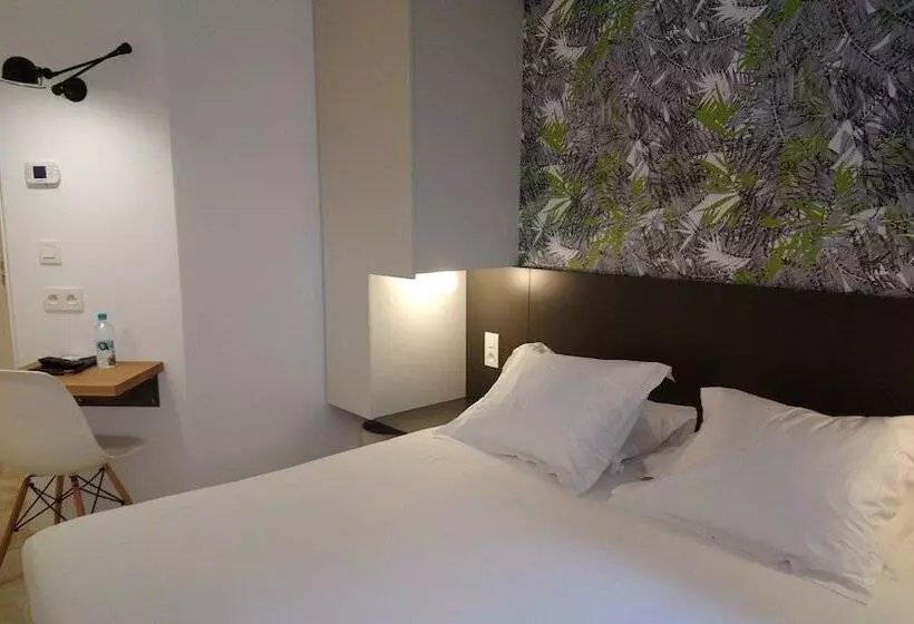 海の見えるダブルベッドスタンダードルーム, Best Western Hotel Alcyon