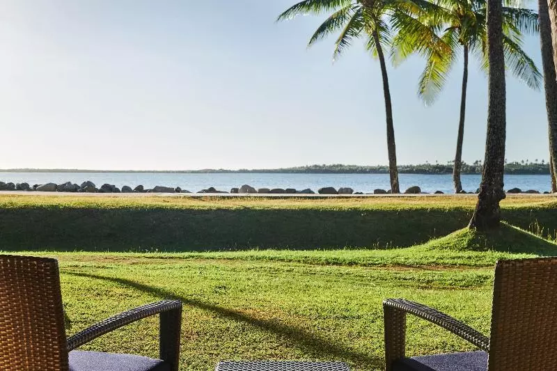 اتاق استاندارد با تخت بزرگ, The Westin Fiji Golf Resort & Spa