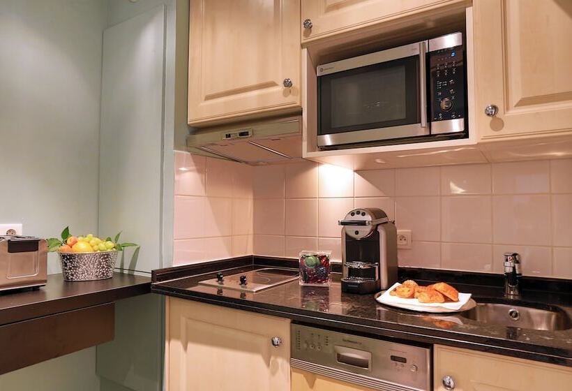 エクゼクティブスイート２ベッドルーム, Fraser Suites Le Claridge Champselysees