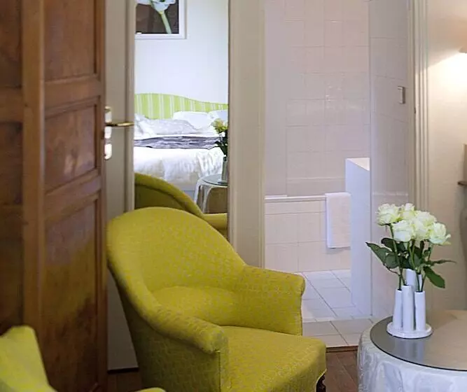 スタンダードルーム, Auberge Du Bon Laboureur Chenonceaux