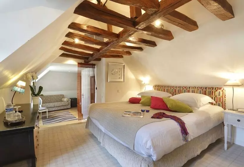 スイート（家族用）, Auberge Du Bon Laboureur Chenonceaux