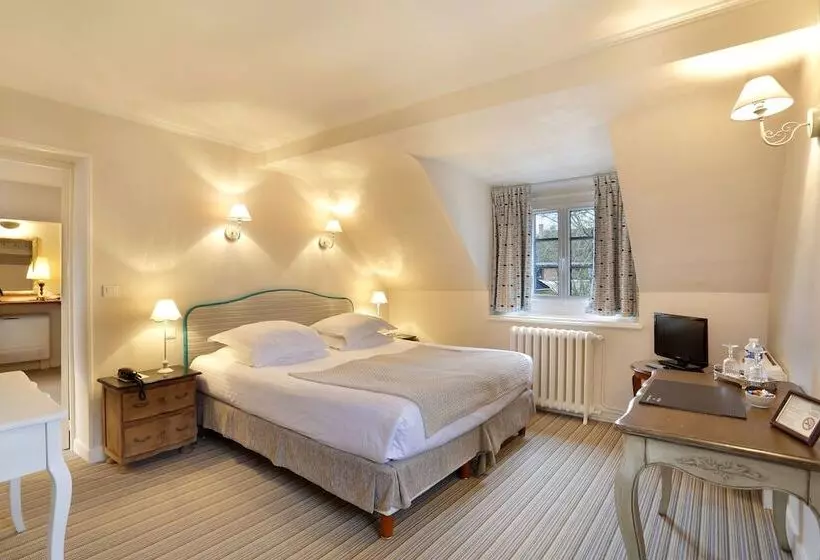 スイート（家族用）, Auberge Du Bon Laboureur Chenonceaux