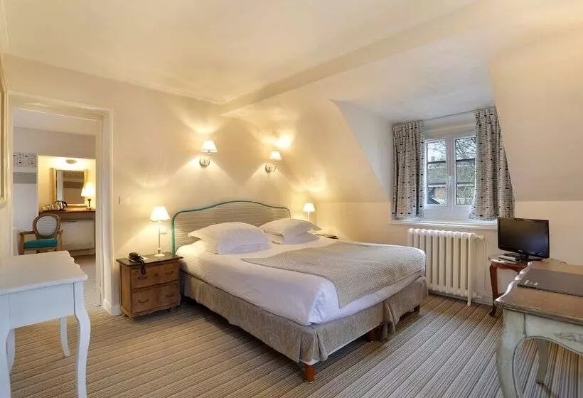 スイート（家族用）, Auberge Du Bon Laboureur Chenonceaux