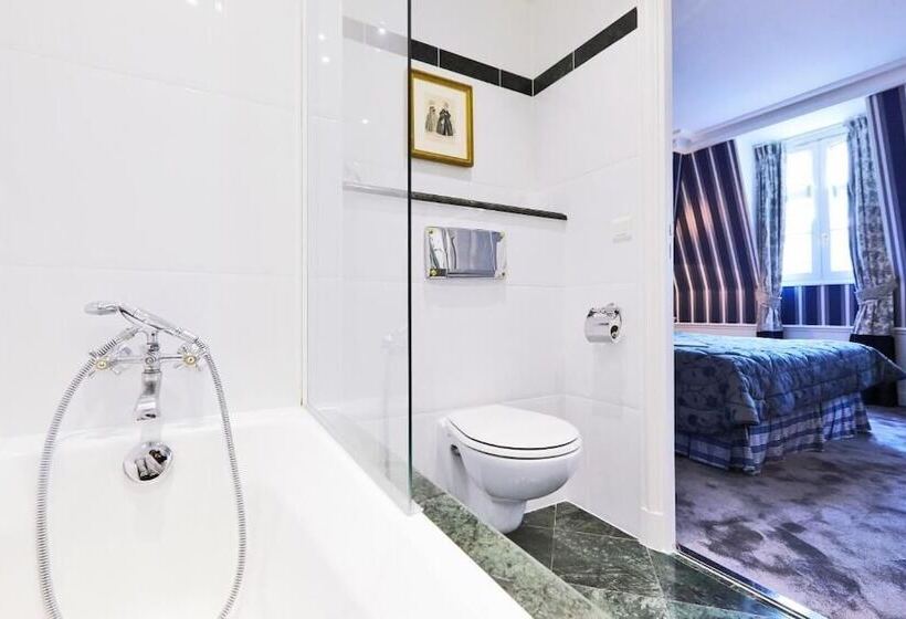 スタンダードルーム, Golden Tulip  Washington Opera