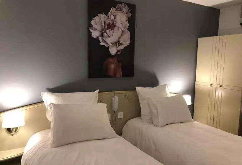 スタンダードルーム, Grand Hôtel D Espagne