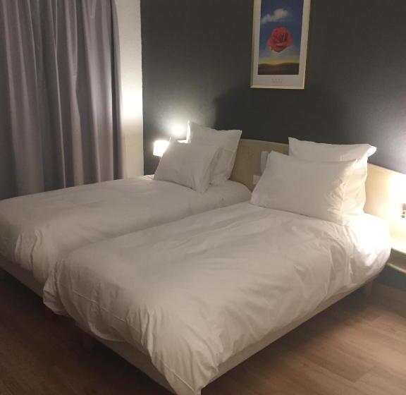 اتاق استاندارد, Grand Hôtel D Espagne