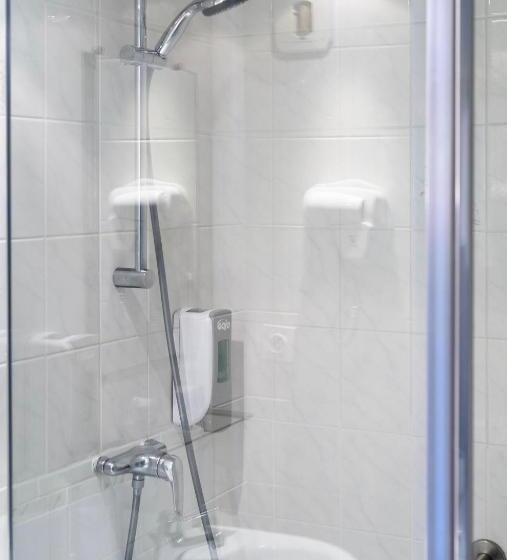 اتاق استاندارد سه نفره, Grand Hôtel D Espagne