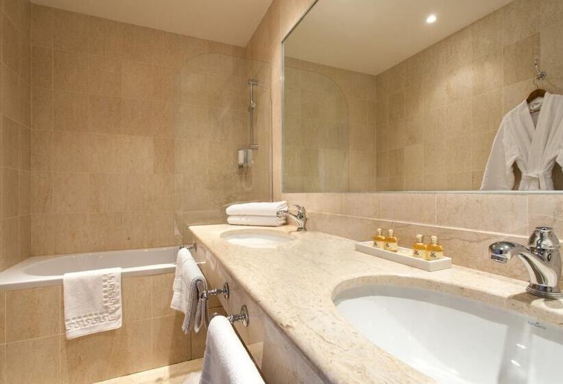 سوییت, Grand Hôtel Moderne