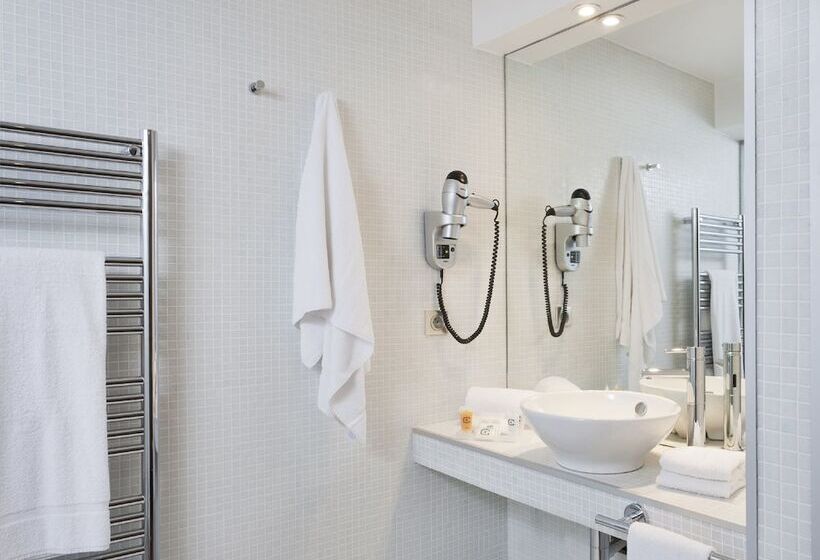 コンフォートトリプルルーム, Du Cadran