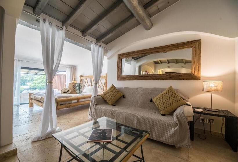 سوییت, Le Roi Theodore & Spa