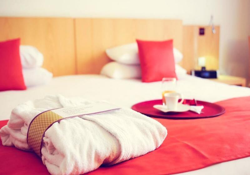Классический Номер, Mercure Tours Sud
