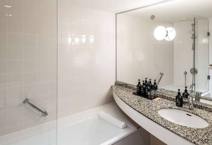 Номер Стандарт, Van Der Valk Hotel Paris Cdg Airport